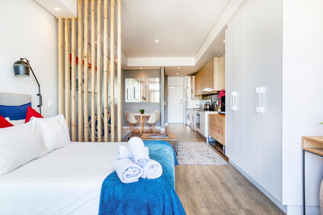 Apartamento Backup-Powered Urban Sanctuary Near Table Mountain Ciudad del Cabo Exterior foto